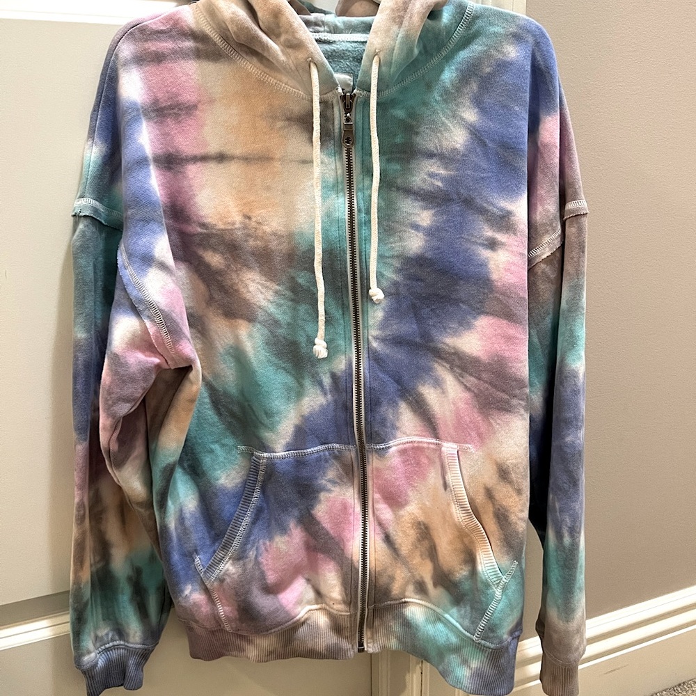 Aeropostale zip up